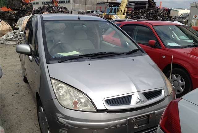 Разбор на запчасти Mitsubishi Colt