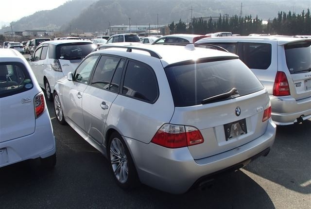 Разбор BMW e61 BMW e61