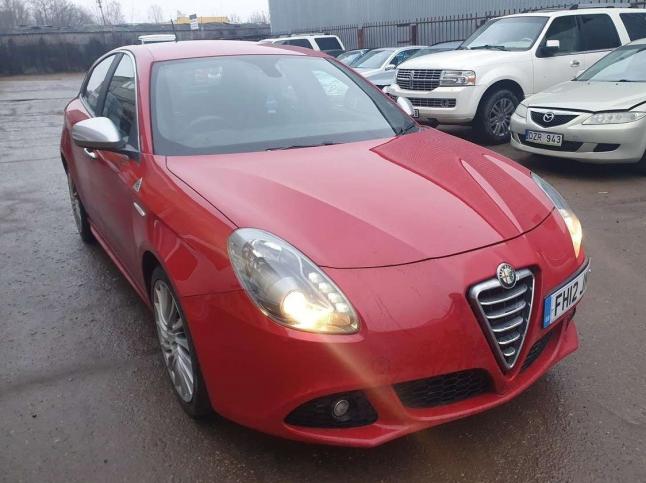 Alfa Romeo Giulietta 2012 г на запчасти