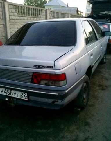 Продам по запчастям Пежо Peugeot 405