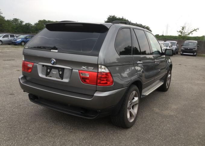 В разборе BMW X5 E53 M54 рестайлинг