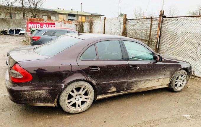 Mercedes W211 OM646 E 220 CDI 2007 г на запчасти