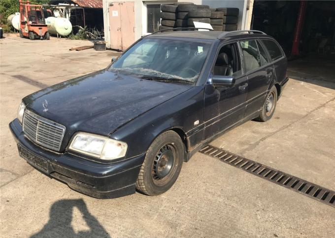 Разобран на запчасти Mercedes C W202 1993-2000