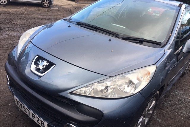 Разобран на запчасти Peugeot 207