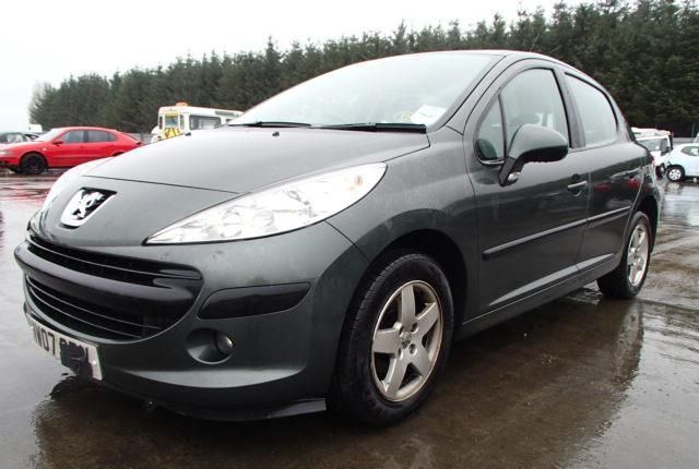 Разбор на запчасти Peugeot 207