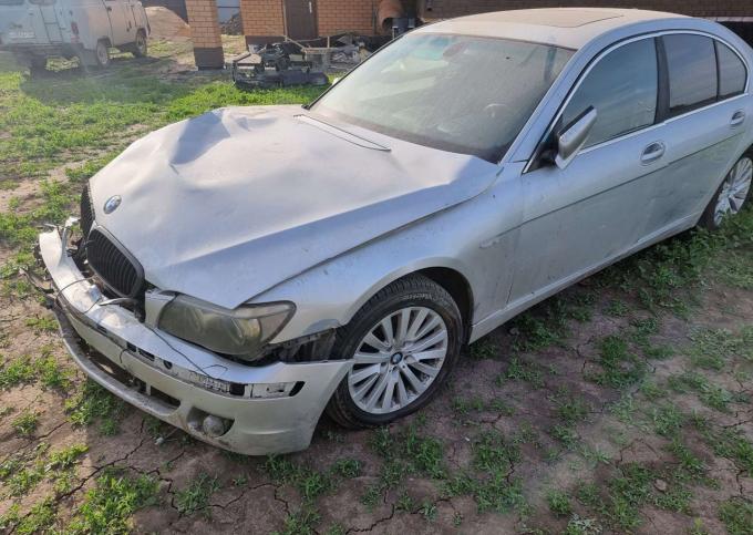 BMW 745 E65 4.4 в разборе