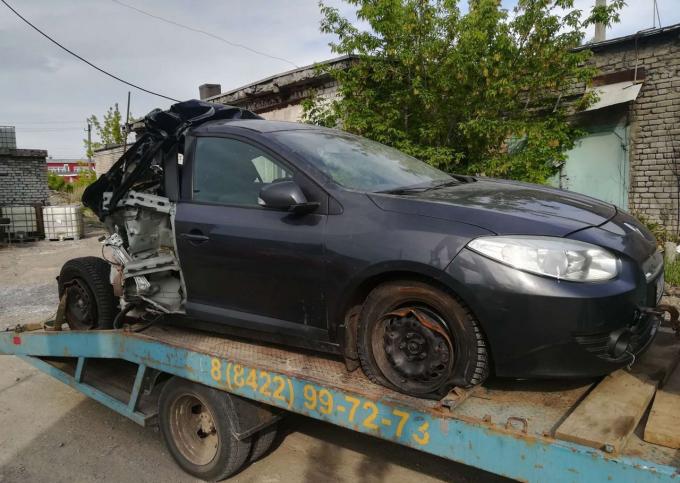 Renault Fluence по запчастям