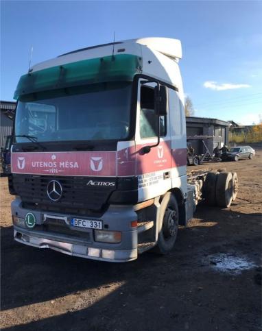 Разбор на запчасти Mercedes Actros 1