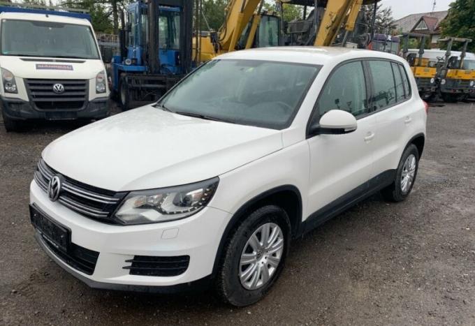 Volkswagen Tiguan 2012 г на запчасти