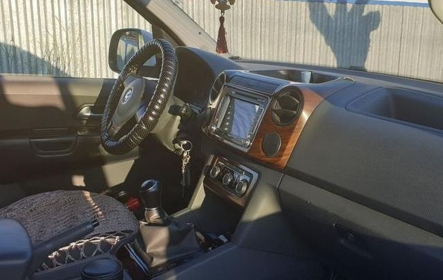 Продам по запчастям Volkswagen Amarok 2014