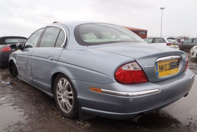 Разборка автомобиля Jaguar S-Type 4.2 2002 год