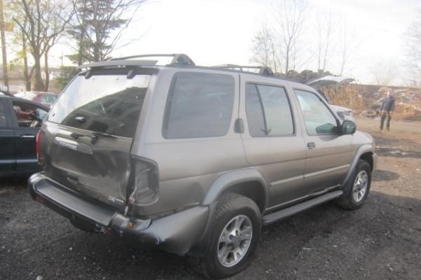 Разобран на запчасти Nissan Pathfinder 1996-2005