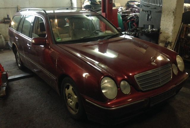 Разбор на запчасти Mercedes E W210 1995-2002