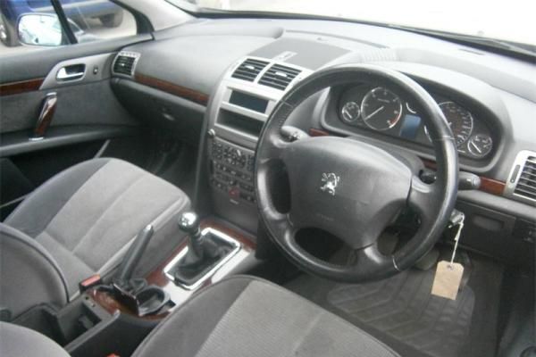 Автомобиль в разборе: Peugeot 407