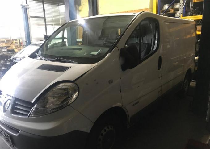 Разбор на запчасти Renault Trafic