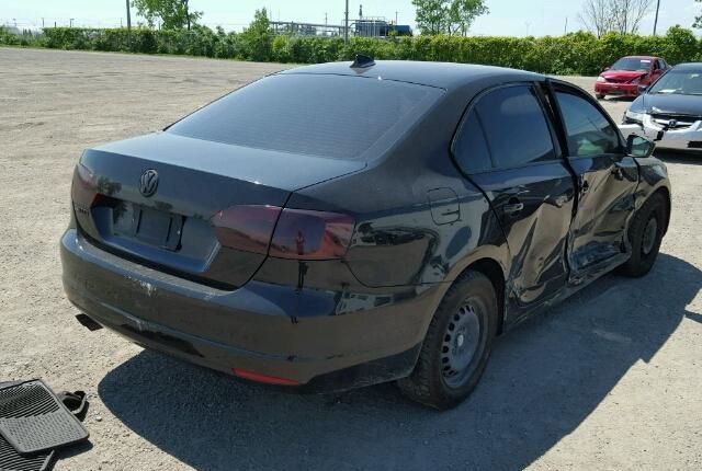 Разбор на запчасти Volkswagen Jetta 6