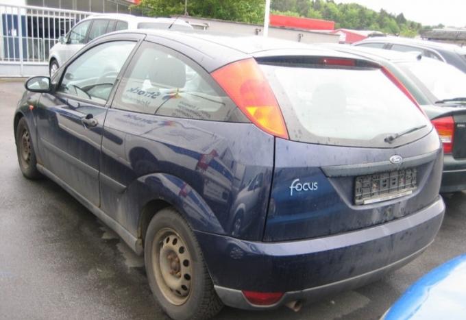 Ford Focus 2000г, на запчасти