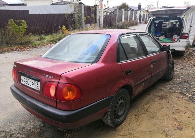 Разбор toyota corolla ee110