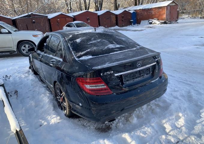 Mercedes C 250 w204 2012 рестайлинг