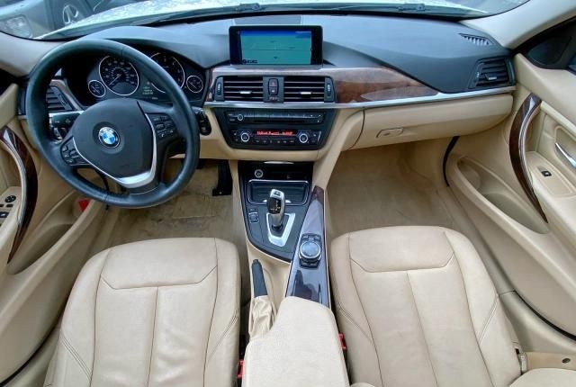 В разборе BMW 3 F30