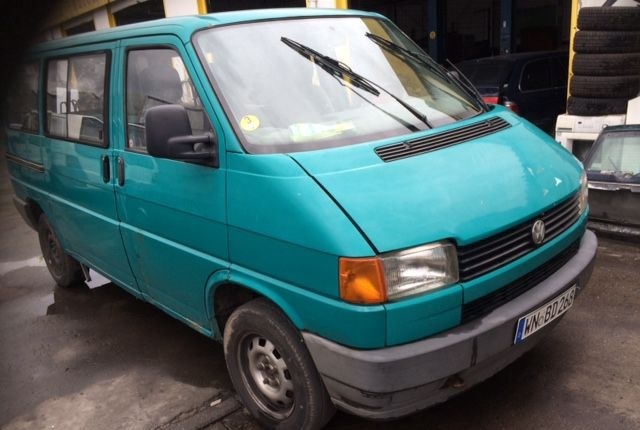 Разбор на запчасти Volkswagen Transporter 4 1991-2