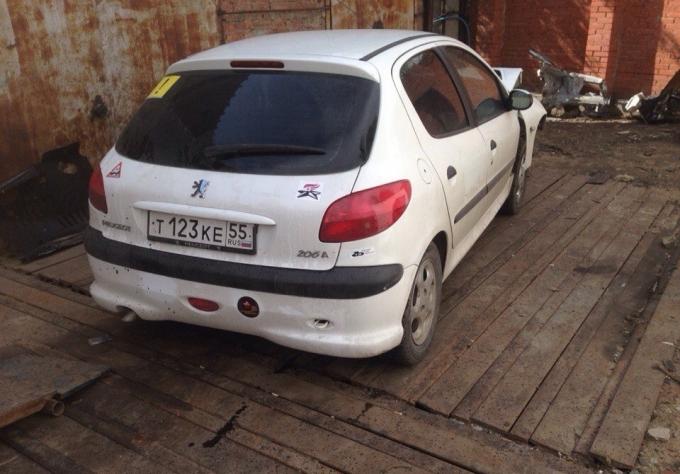 Разбор Peugeot 206 1.6 2005