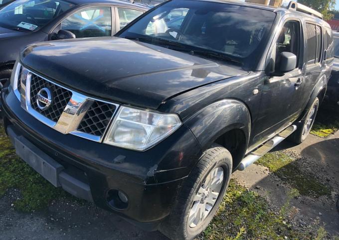 Разбор на запчасти Nissan Navara Pathfinder YD25