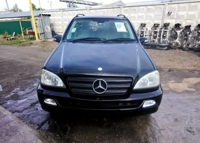 В разбор запчасти Mercedes ML320 W163