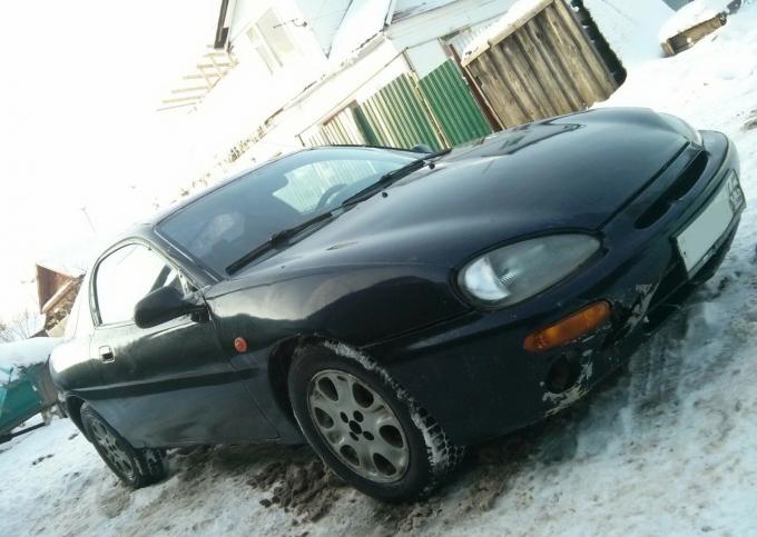 В разборе mazda mx-3