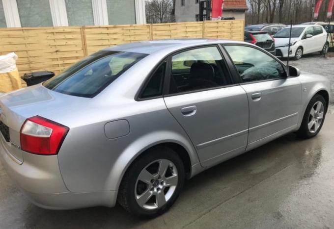 Audi A4 B6 2003г. на запчасти