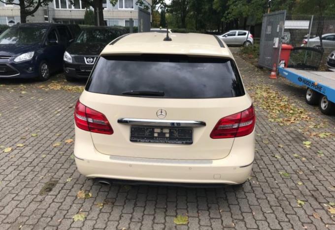 Mercedes-Benz B W246 2013г, на запчасти