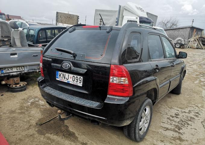 Kia Sportage 2.0crdi 2007г.По запчастям