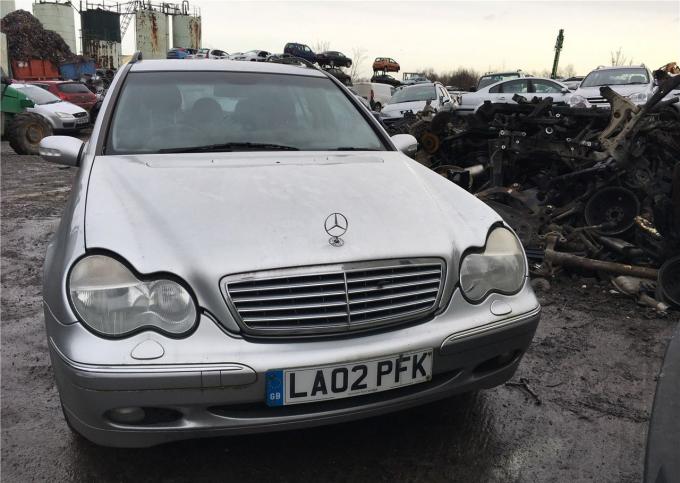 Разобран на запчасти Mercedes C W203 2000-2007