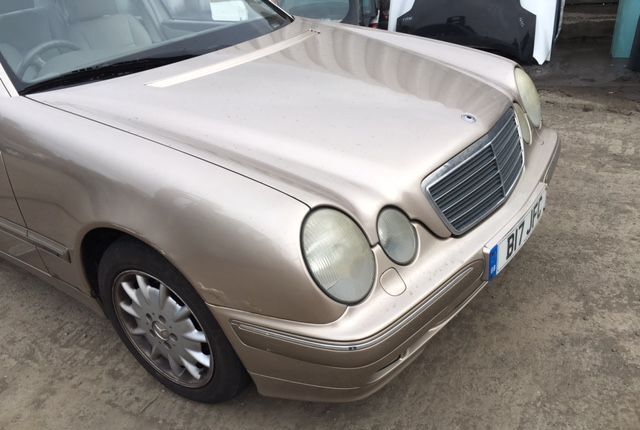 Разбор на запчасти Mercedes E W210