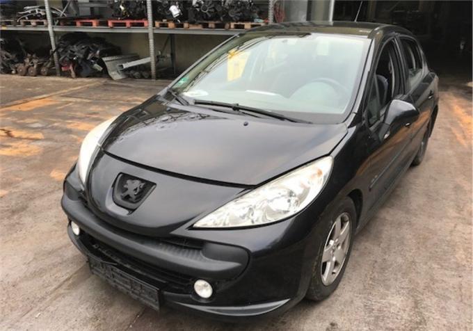 Автомобиль в разборе: Peugeot 207