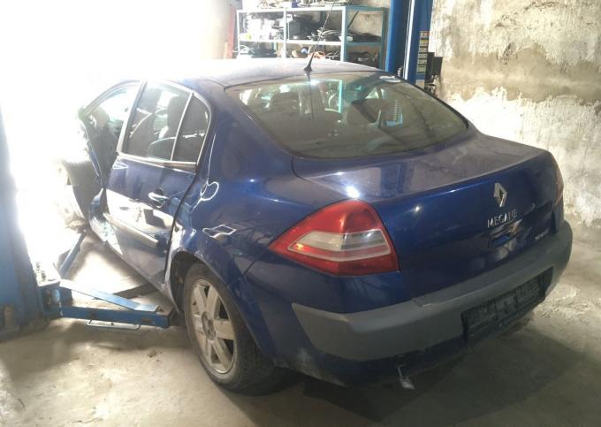 Renault Megane II в разбор