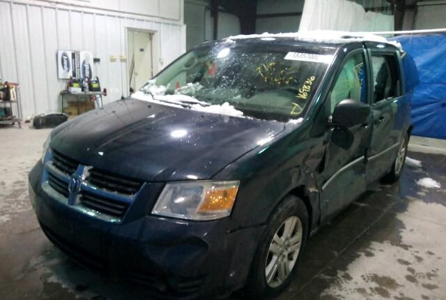 Разобран на запчасти Dodge Caravan 2008