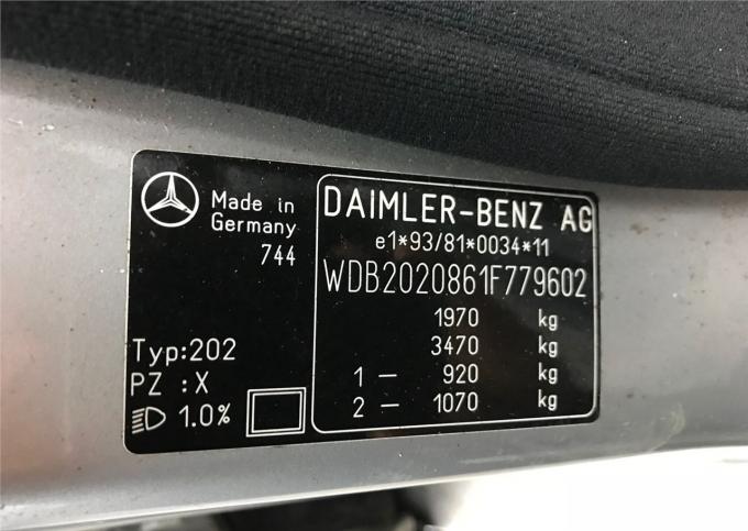 Разбор на запчасти Mercedes C W202 1993-2000