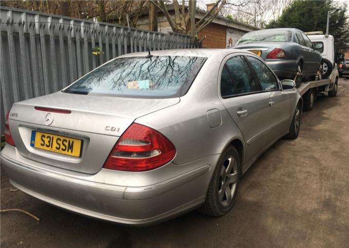 Разбор на запчасти Mercedes E W211 2002-2009