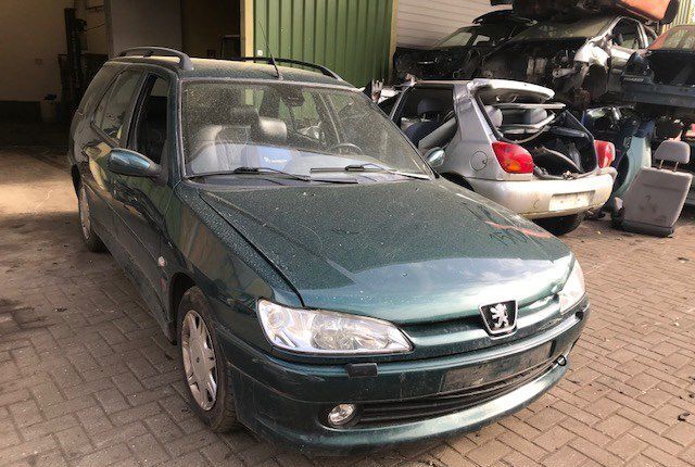 Разобран на запчасти Peugeot 306