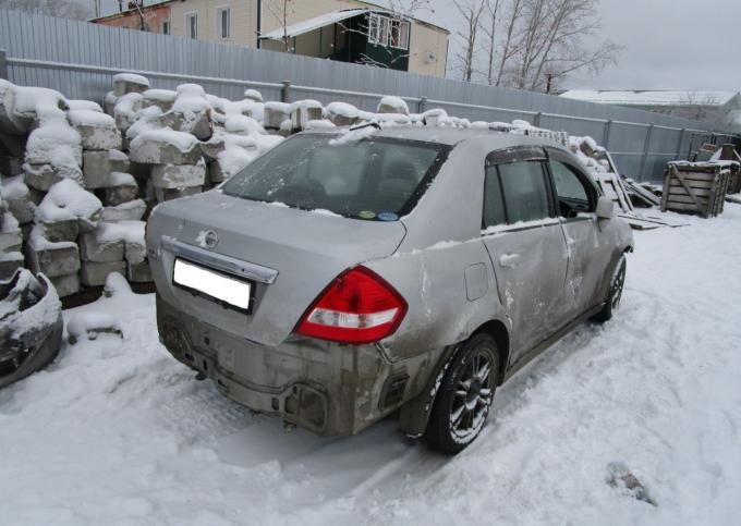 Nissan Tiida в разборе по частям