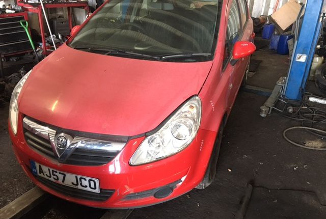 Разбор на запчасти Opel Corsa D 2006