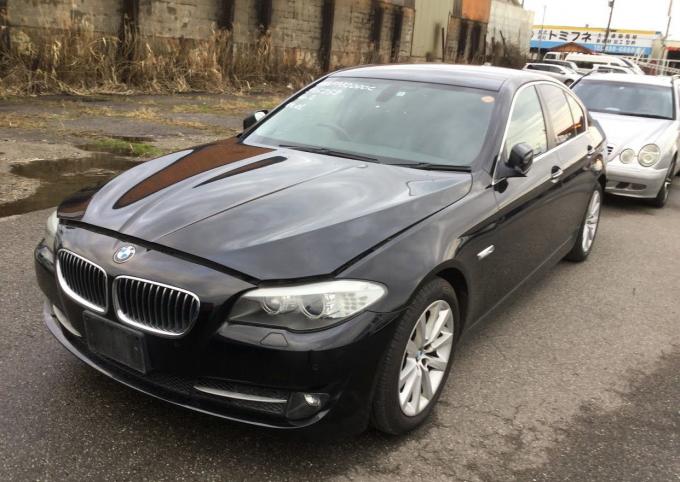 В разборе BMW F10 523 N52B25