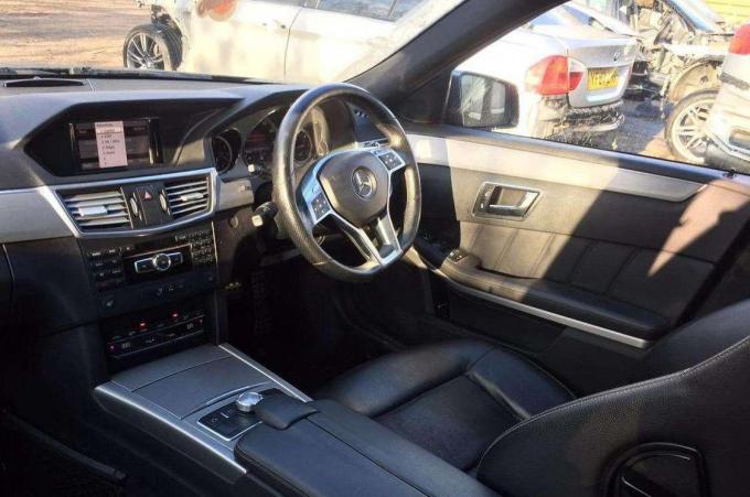 Mercedes W212 E220 CDI OM651 2010 на запчасти