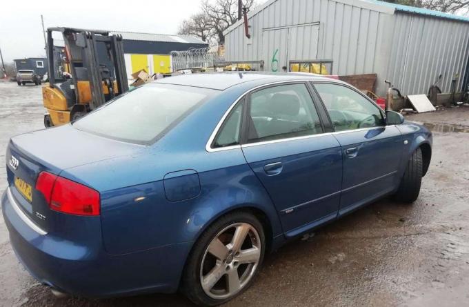 Audi A4 B7 2007 г на запчасти