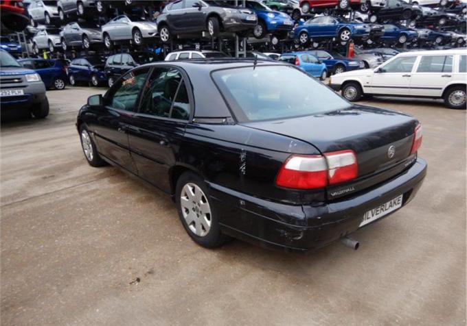 Разобран на запчасти Opel Omega 2000