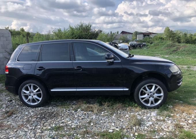 В разборе Volkswagen Touareg 5.0 v10 TDI