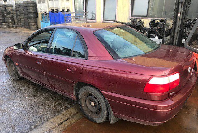 Разбор на запчасти Opel Omega 2000