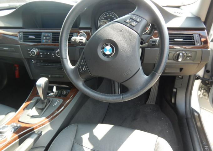 BMW бмв 325 E90 2010 в разбор запчасти из Японии