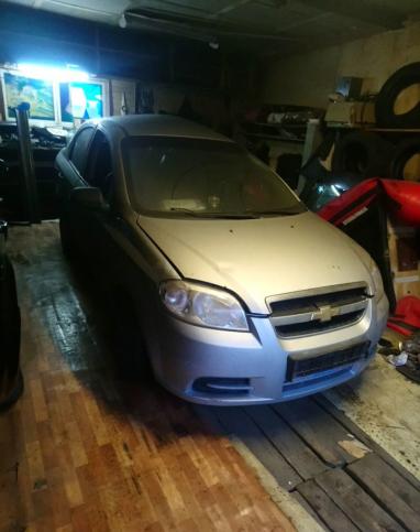 В разборе Chevrolet Aveo 1.4, 2010г